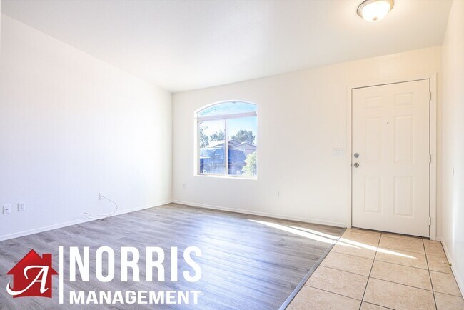 Building Photo - Great Home in a Great Location