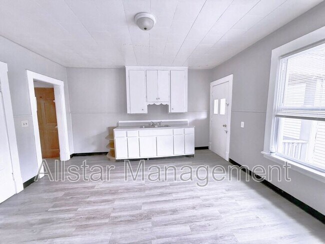 Building Photo - 6714 Worley Ave