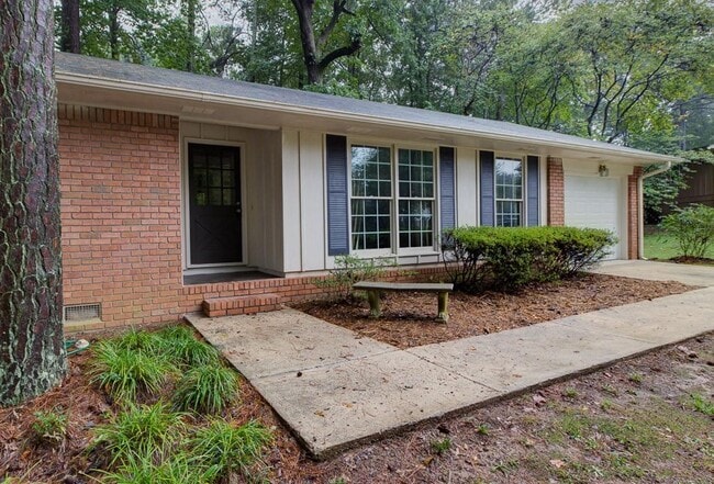 Primary Photo - 2754 Tiffany Dr SW