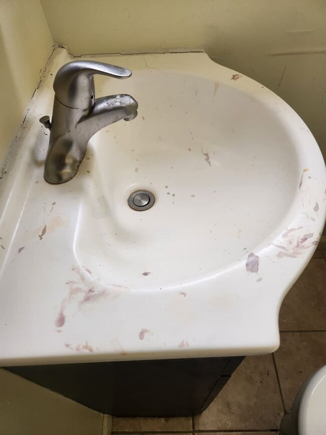 Building Photo - 413-415 N. 6th Avenue