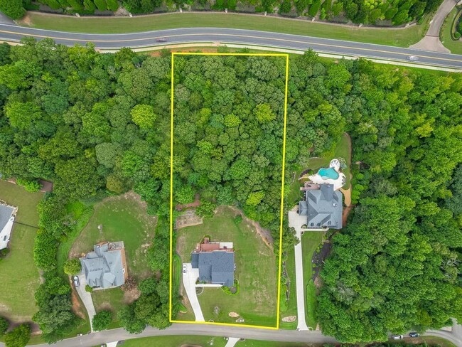 Building Photo - 2220 Stirling Bridge Rd