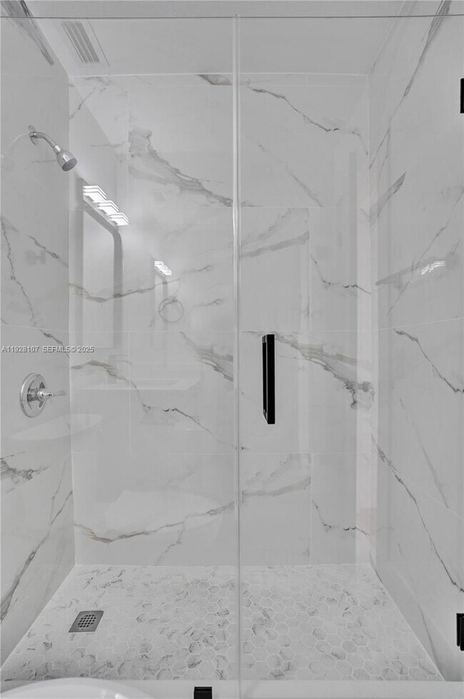 Building Photo - 1960 SW 68th Way