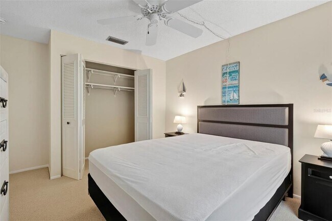 Building Photo - 2700 Bayshore Blvd