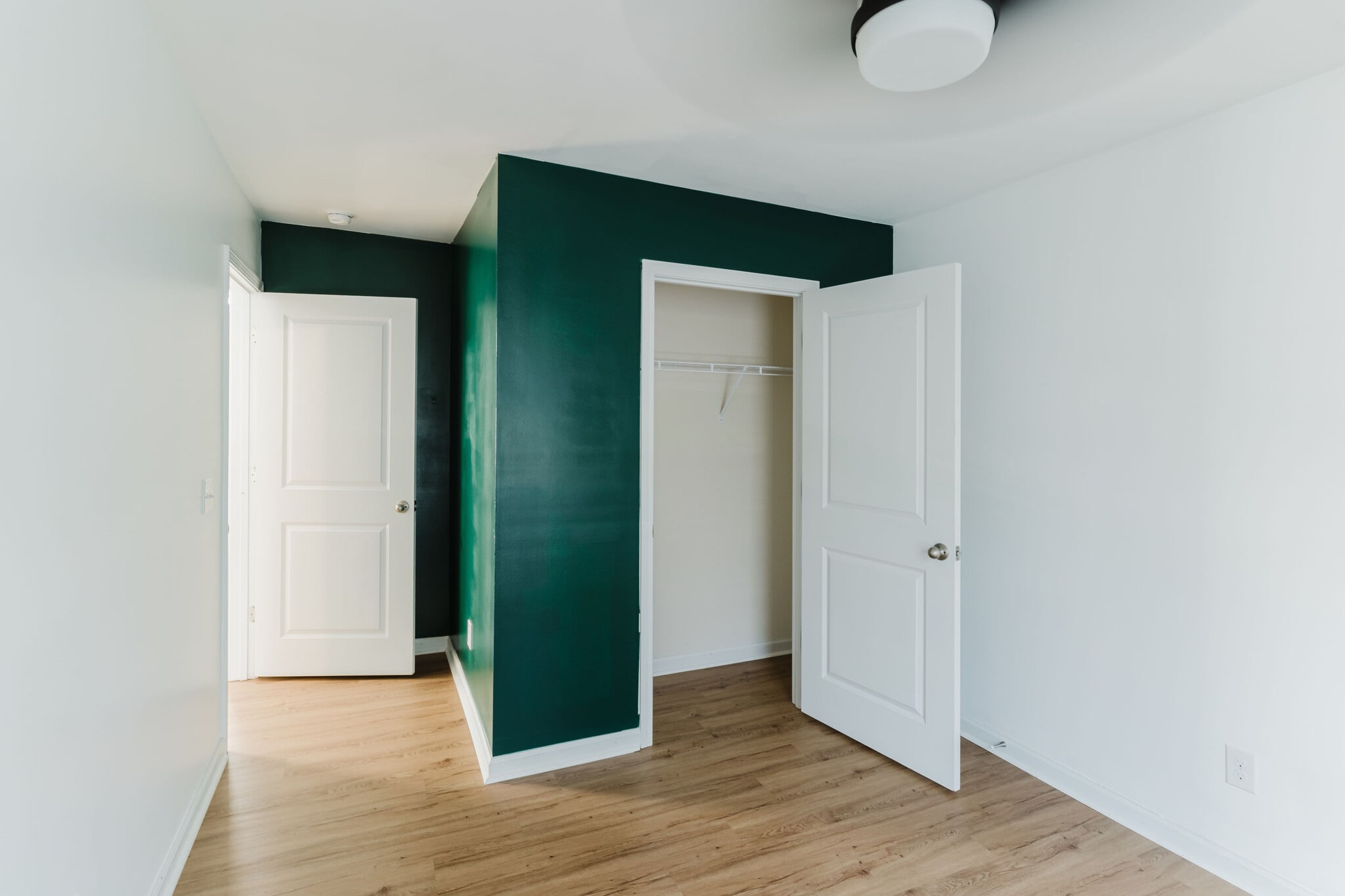 Building Photo - 204 Mascot Ct