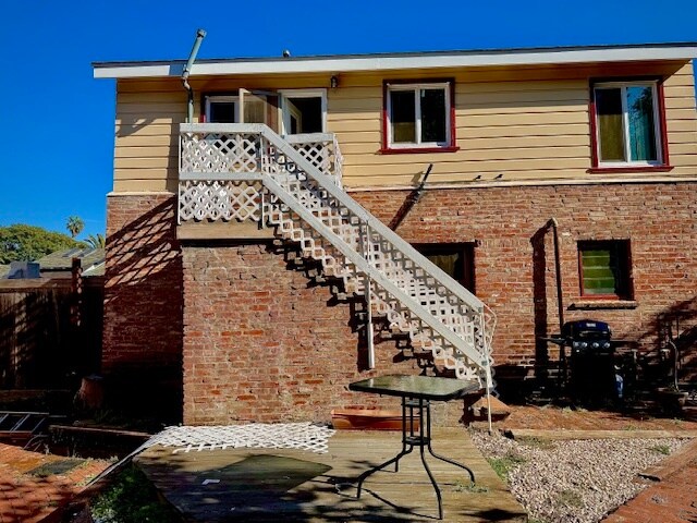 Building Photo - 123 Arboleda Rd