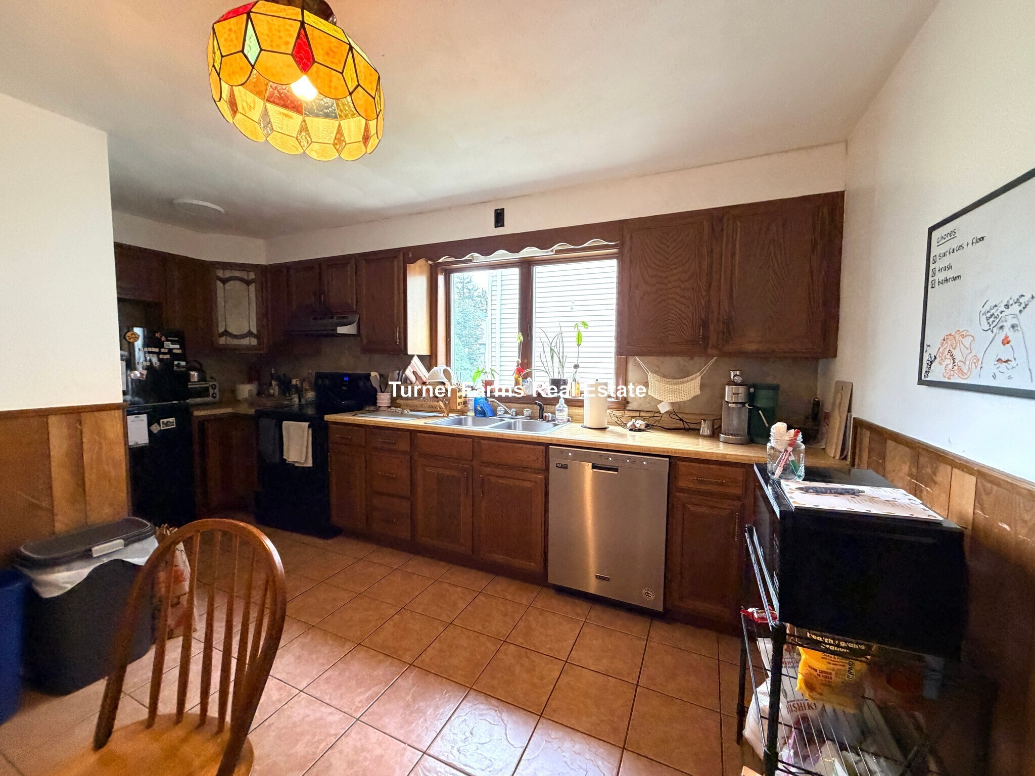 Building Photo - 102 W Adams St