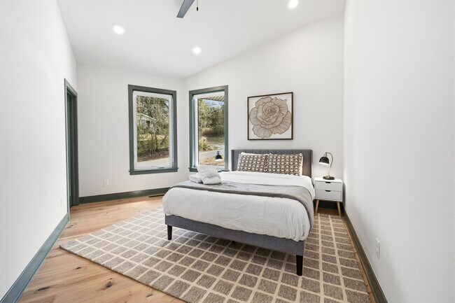 Building Photo - 8691 Rambo North Rd