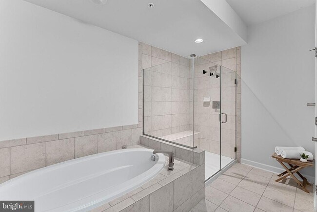 Building Photo - 43372 Whitehead Ter