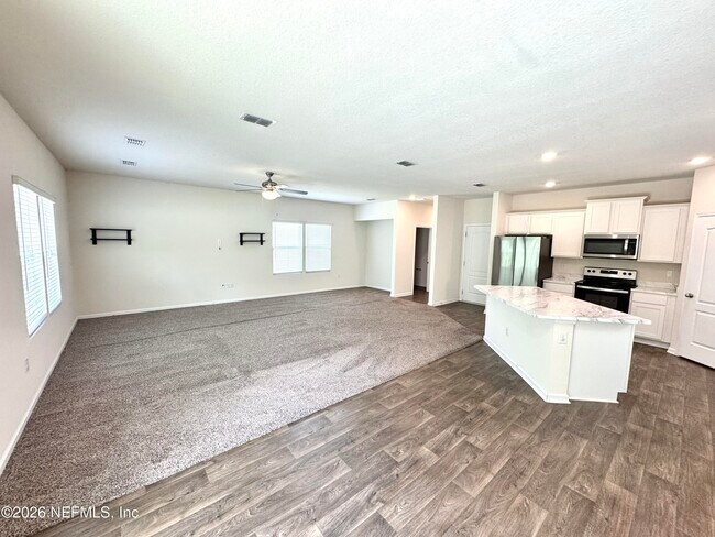 Building Photo - 780 Morgans Treasure Rd