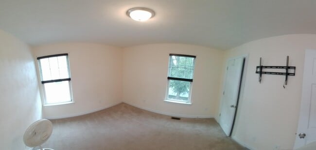 Building Photo - 1230 Booth St