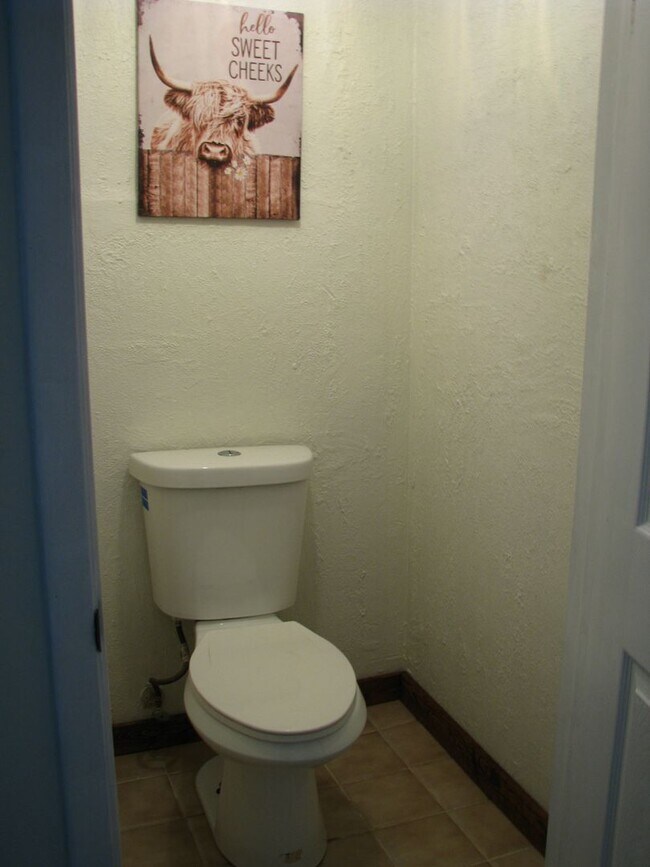 Building Photo - Beautiful 11.16 Acre Farm with Lots of Amenities!