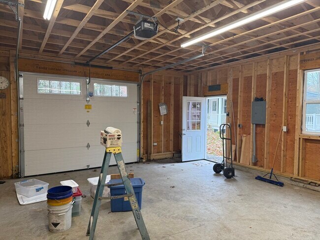 Building Photo - 44 Navaho Shores Rd