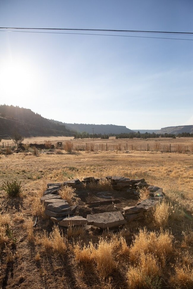 Building Photo - 6690 Old Ranch House Rd