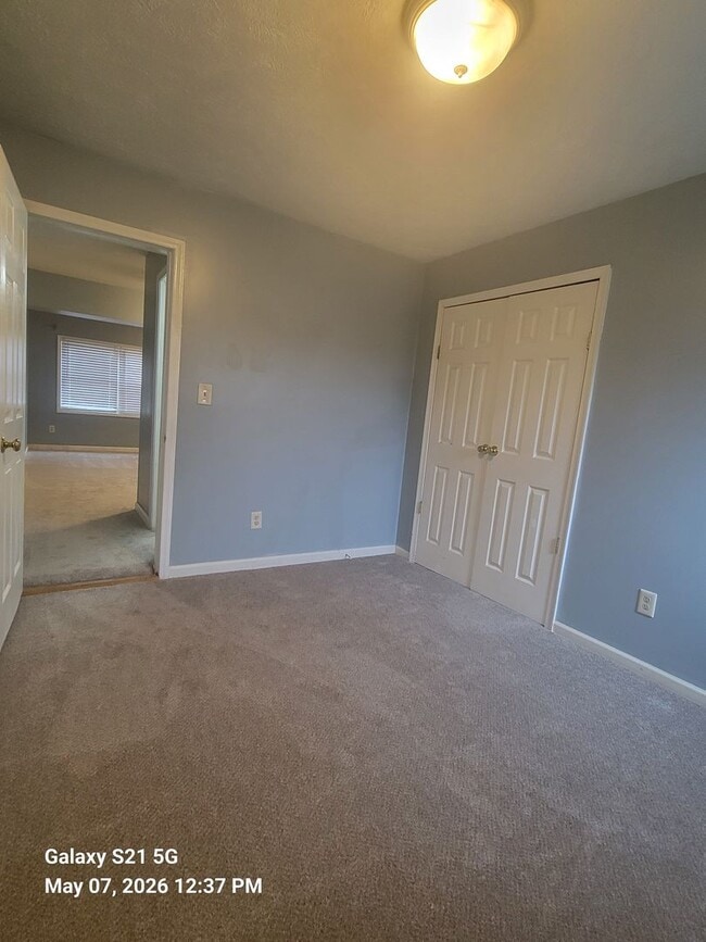 Building Photo - 4 bedroom 3.5 bathrooms townhouse in Kempsville.