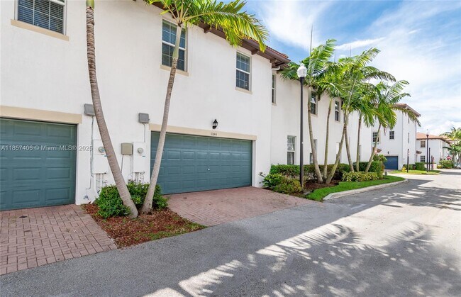 Building Photo - 11844 SW 26 St