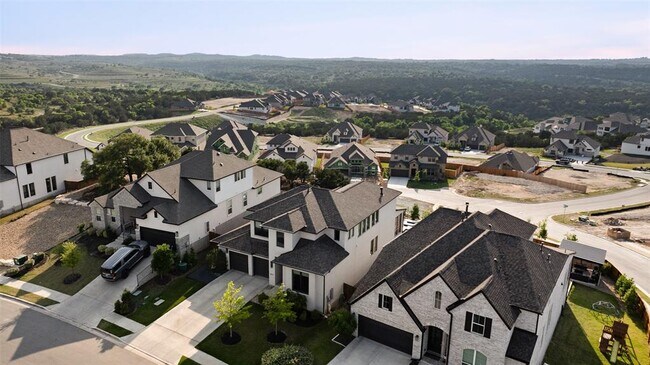 Building Photo - 6517 Empresa Dr
