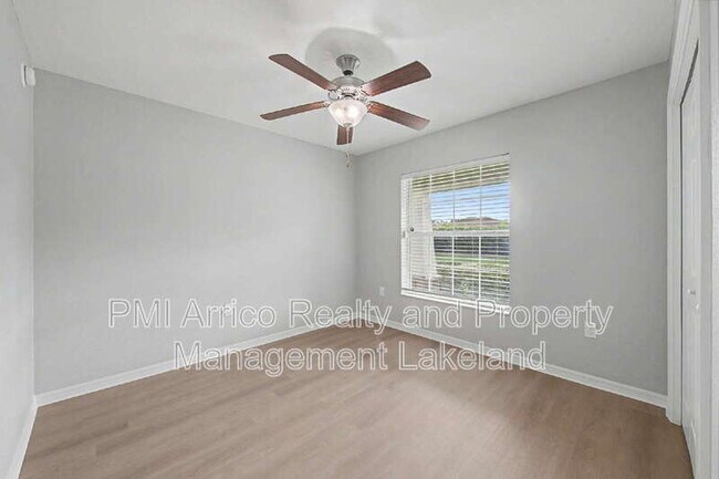 Building Photo - 7918 Chestnut View Dr