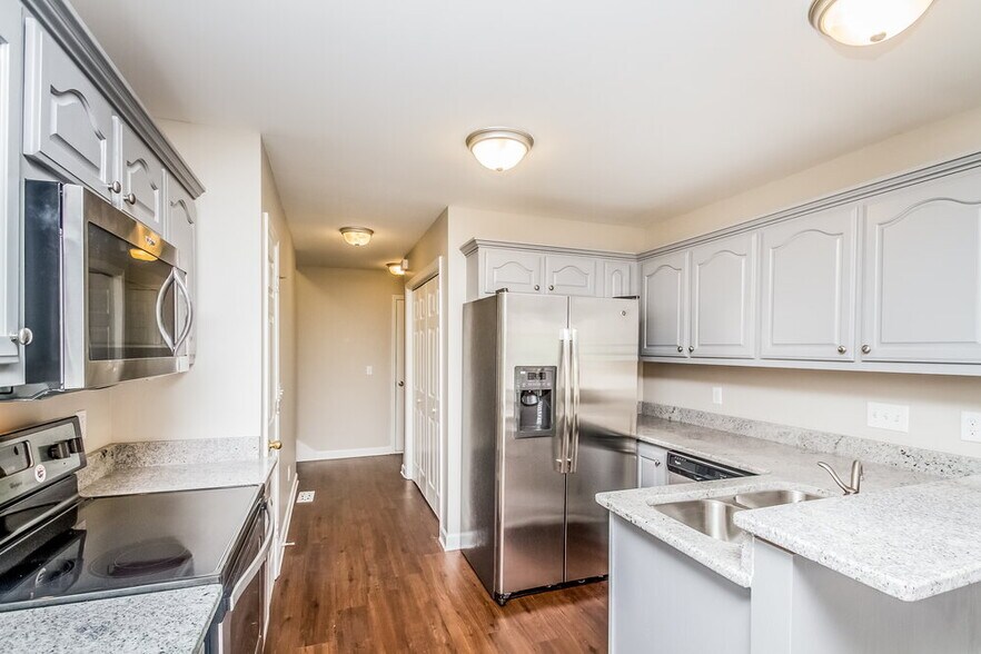 Building Photo - 5024 War Admiral Ct