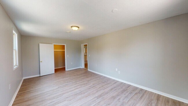 Building Photo - 7023 Clark Ave