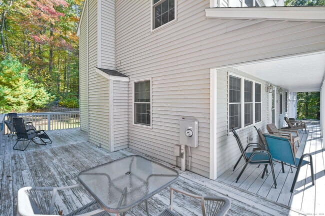 Building Photo - 49 Hydeville Rd