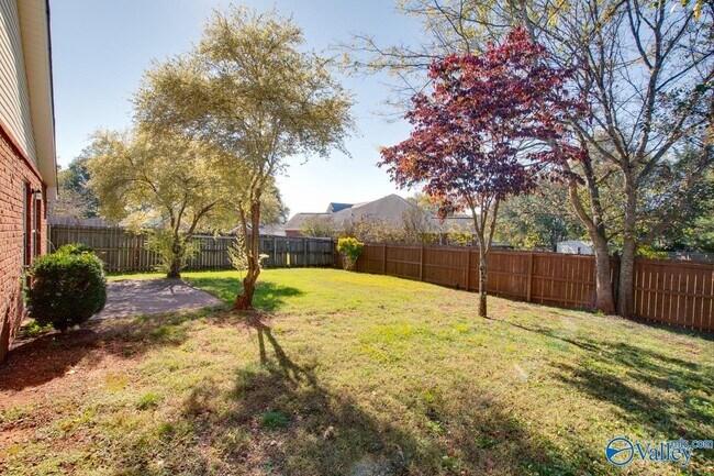 Building Photo - 135 Bremerton Dr SW