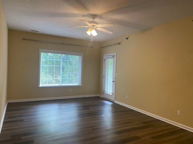 Building Photo - 1100 KENNESAW