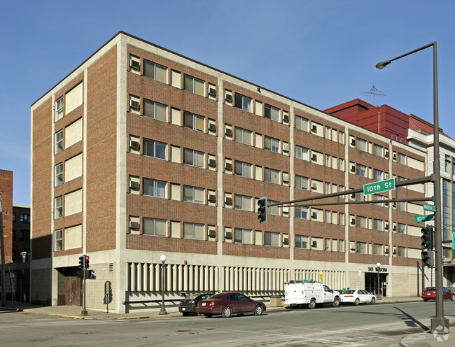 Primary Photo - Wabasha Hi-Rise