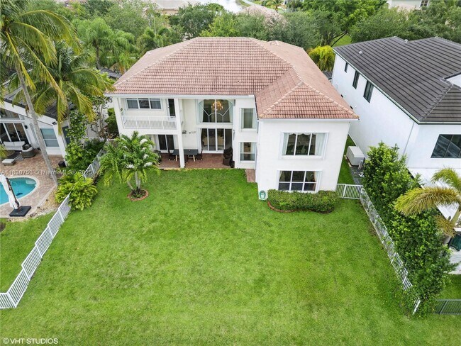 Building Photo - 4954 SW 186th Way