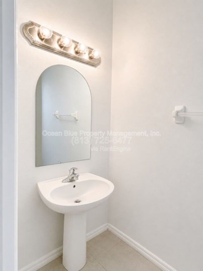 Building Photo - 4524 Amberly Oaks Ct
