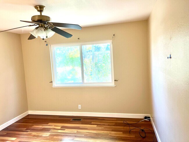 Building Photo - Almaden Valley Ranchette on 1+ Acre | Pool, Horse Property & Views