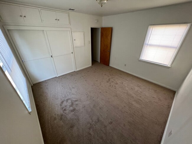 Building Photo - Coming Soon: Spacious 2-Bedroom Home with Bonus Office & Modern Upgrades