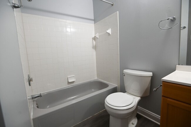 Building Photo - Charming Updated Home in Millersville!