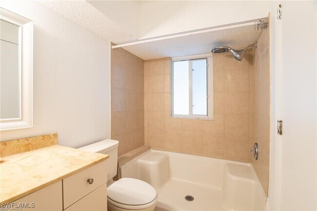 Building Photo - 3523 Quails Walk