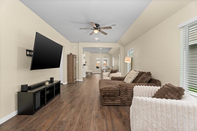 Building Photo - 2408 Bray Head Dr