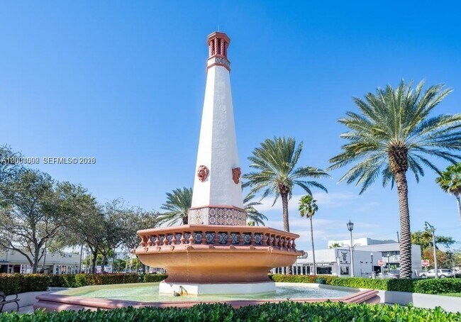 Building Photo - 1123 Bay Dr