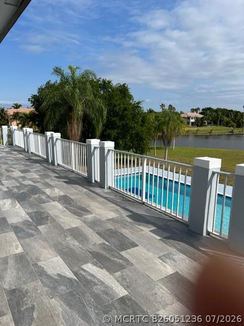Building Photo - 16082 Rio Del Sol