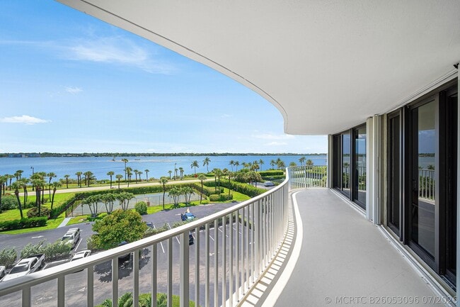 Building Photo - 3360 S Ocean Blvd