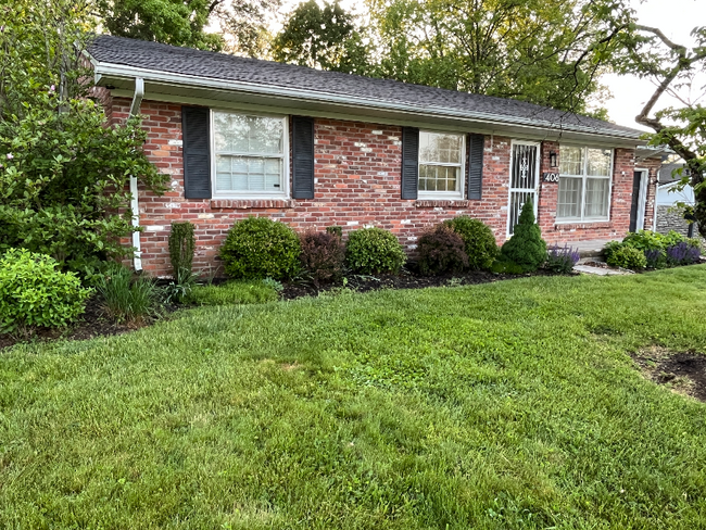 Building Photo - 406 College Park Dr