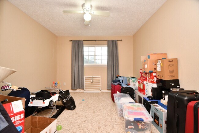 Building Photo - 3410 Plum Brook Ln