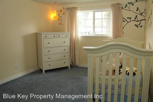 Building Photo - 3 br, 2 bath House - 5890 SW 203rd Ave