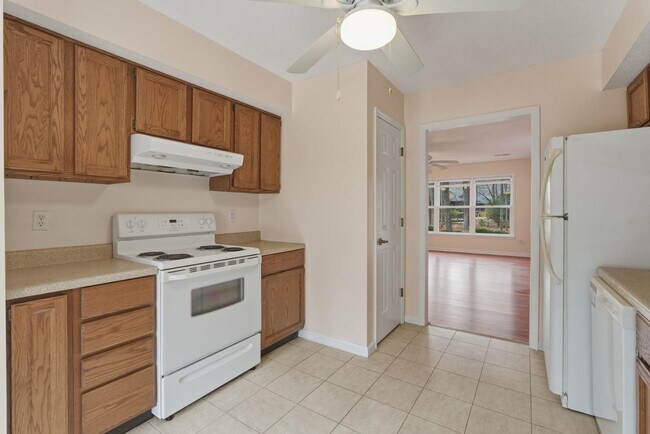 Building Photo - 100 Timberline Dr