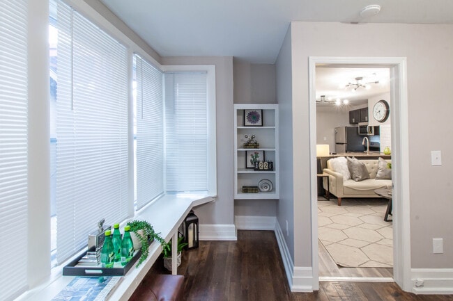 Building Photo - 1084 Van Dyke St