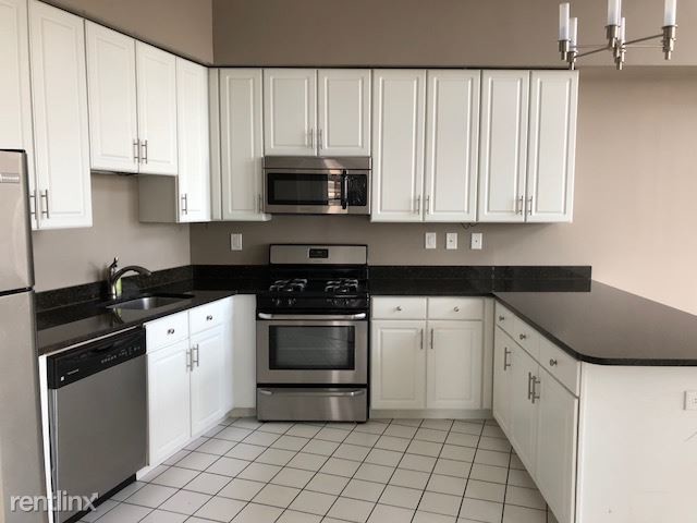 Primary Photo - 2 br, 2 bath Apartment - 142 Steuben St 504