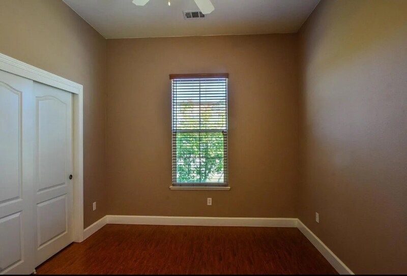 Building Photo - 6010 Corrin Way