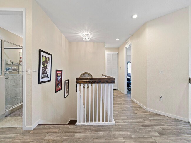Building Photo - 16820 SW 109th Pl
