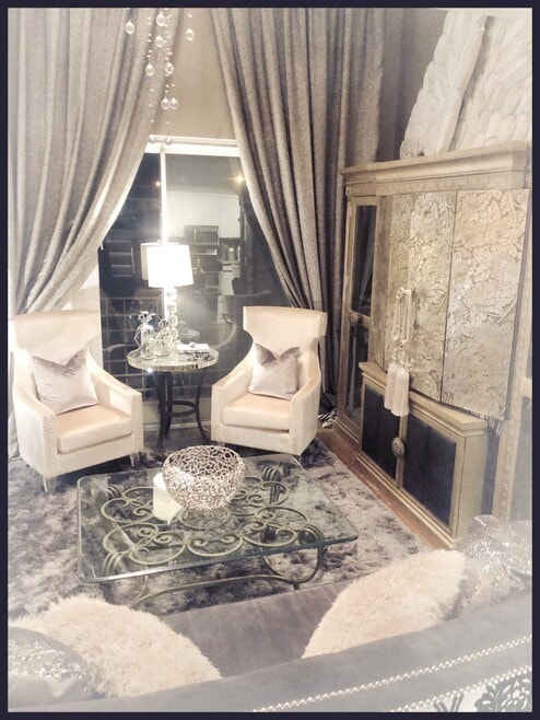 Building Photo - 1115 Larrabee St