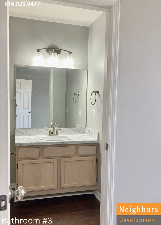 Building Photo - 5425 Rivertown Cir SW