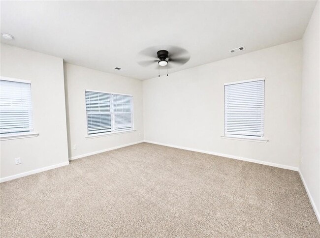Building Photo - 757 Laurel Cove
