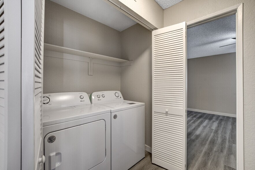 Building Photo - The Sorrelle