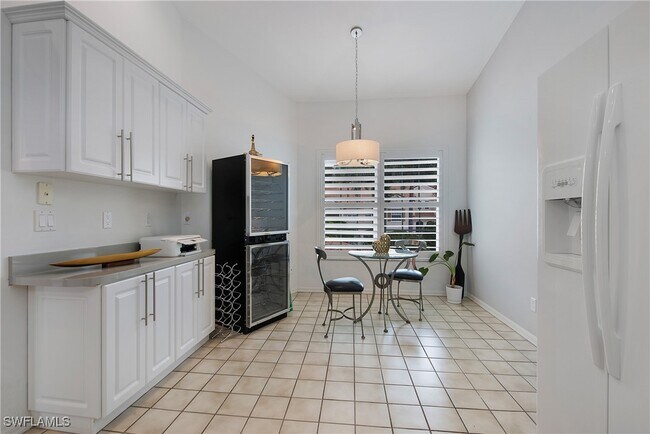 Building Photo - 8375 Excalibur Cir